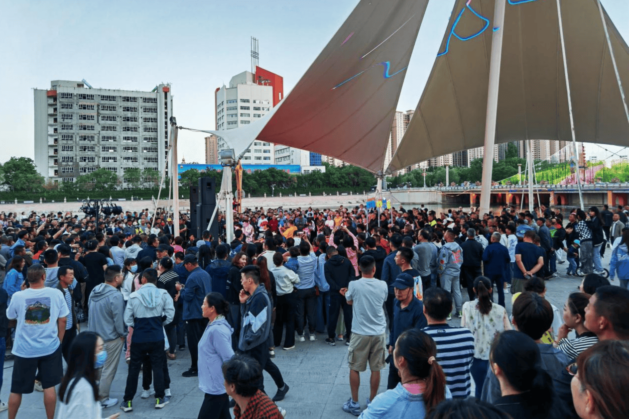 神马：澳门一码精准-男高音魏广德独唱音乐会《感恩之旅》盐田举行  第1张