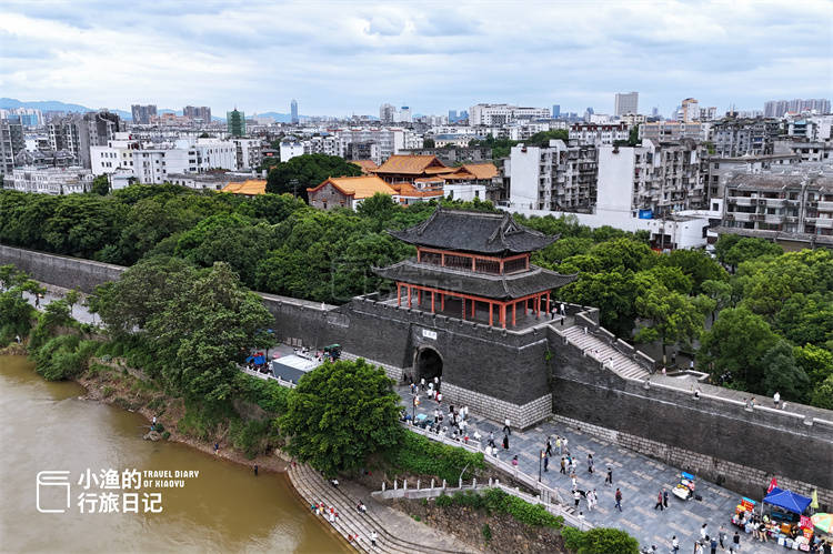 新闻：澳门一码一肖一特一中中什么号码-社旗县开展城市生活垃圾分类宣传周活动  第3张