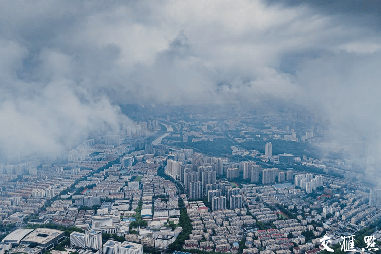 🌸网易【新澳门一码一肖一特一中】-暑期热消费丨城市里体验“海底世界” 室内潜水运动受青睐  第1张