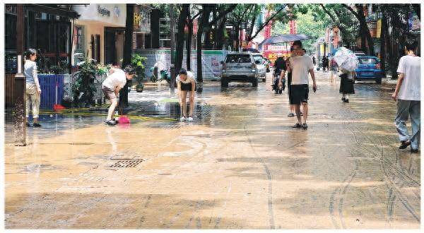 新京报：新澳门资料大全正版资料2023-来城市山林集章打卡，“玲珑家族”邀您中秋“乐游豫园”  第4张