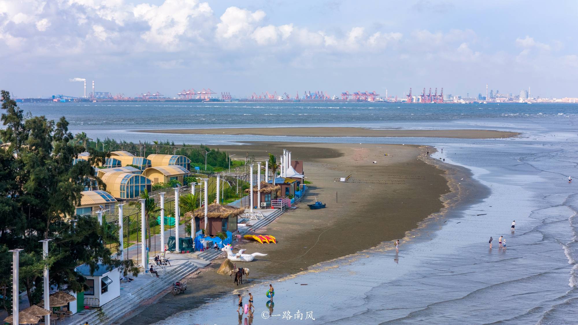 哔哩哔哩：新澳门内部资料精准大全-低空经济重塑城市格局，粤港澳大湾区领跑  第4张