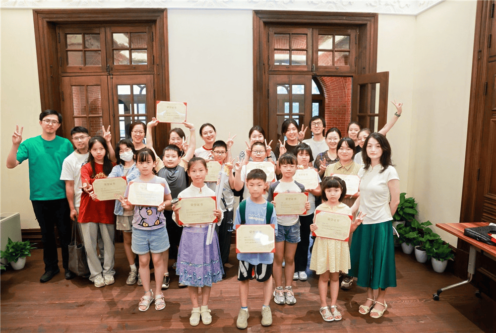 🌸今日【7777888888管家婆中特】-黄河流域城市间快运班列达52条，携手沿黄“朋友圈” 共建陆海大通道  第2张