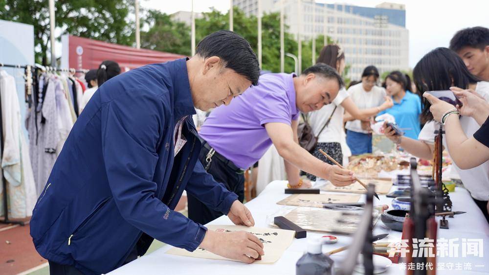 🌸虎牙【新澳门一码一肖100精确】-早安北京0623：注意防风防沙；北京城市图书馆全面开放