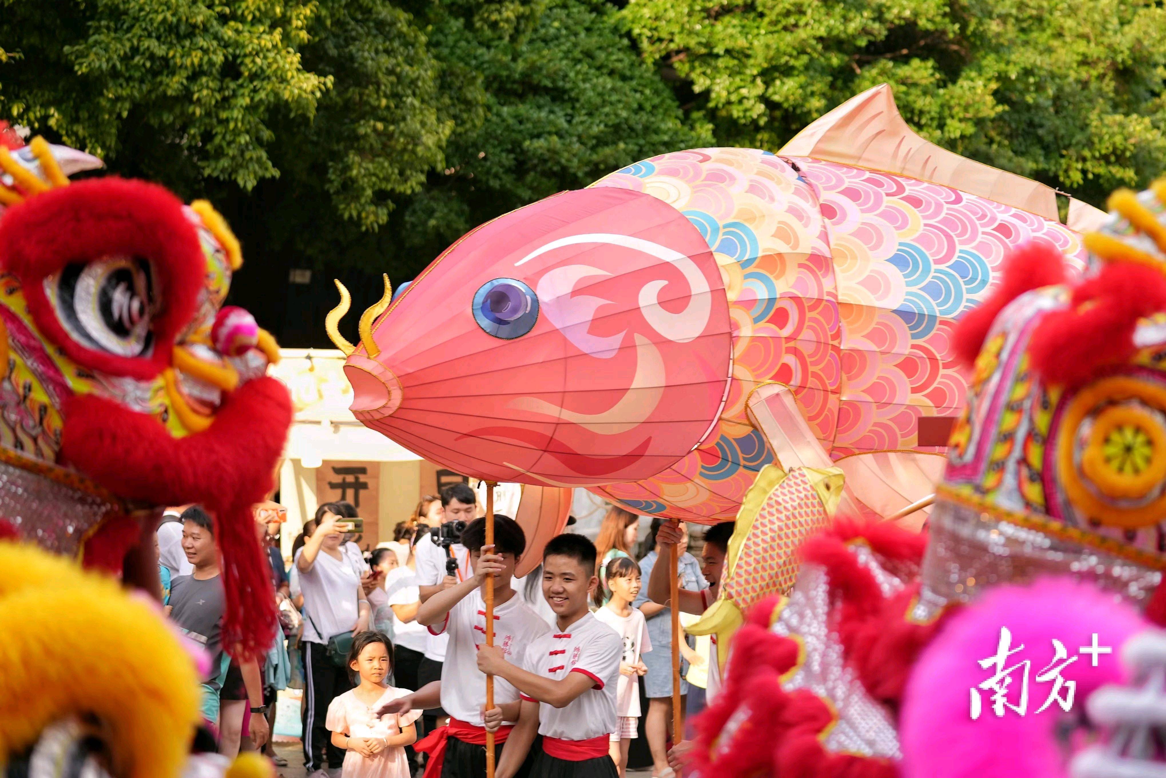 🌸澎湃新闻【澳门管家婆一肖一码100精准】-沉浸式体验未来城市生活 第七届数字中国建设峰会亮点别错过