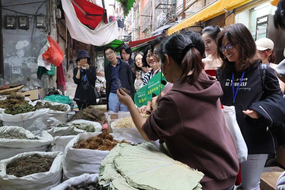 🌸优酷【管家婆一码一肖100中奖】-重庆渝北：家门口的城市书房  第4张