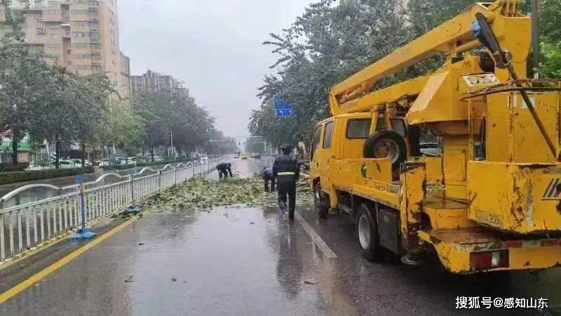 快手直播：澳门管家婆一肖一码100精准-柳林县城市管理服务中心：真情服务高考 爱心助力学子