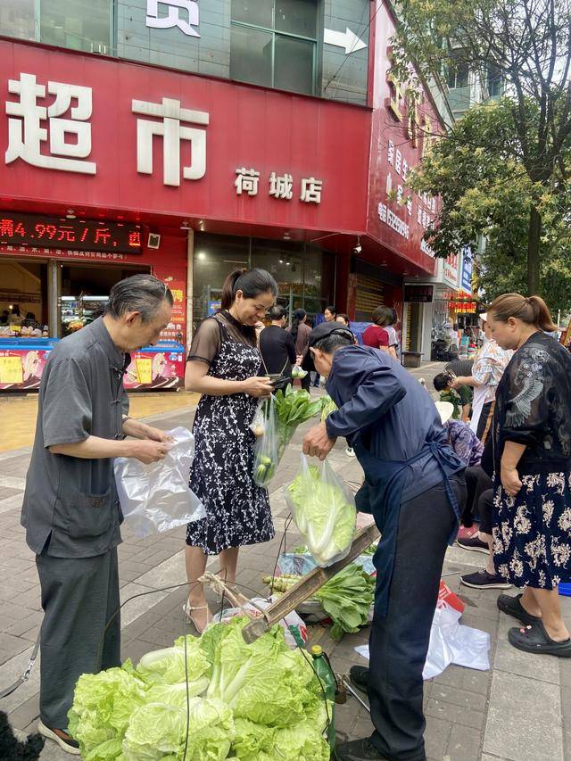 芒果影视：新澳门资料大全正版资料2023-青岛已正式申请国足18强赛主场，全国超过十城市申办竞争激烈