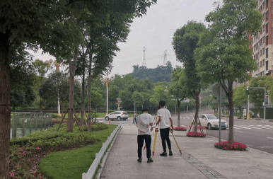 🌸V电影【新澳门内部资料精准大全】-卧龙区城市管理执法大队：宣传餐厨垃圾管理办法 助力餐饮企业规范运营