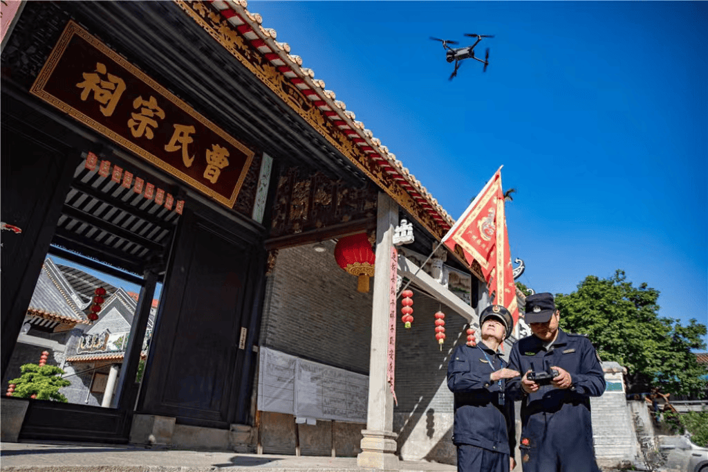 迅雷看看：香港资料大全正版资料2024年免费-浦东启动这场数字城市建设关键技术比拼，率先成立两个数字化专委会  第1张