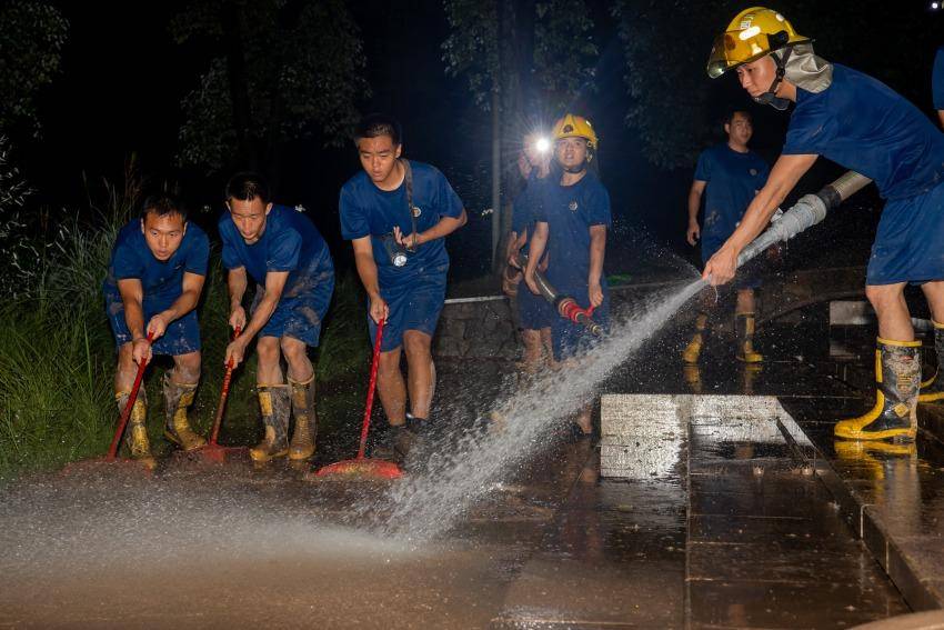 百度影音：澳门一码中精准一码资料-成都老茶馆：保存城市微观历史 包罗社会众生百态  第1张