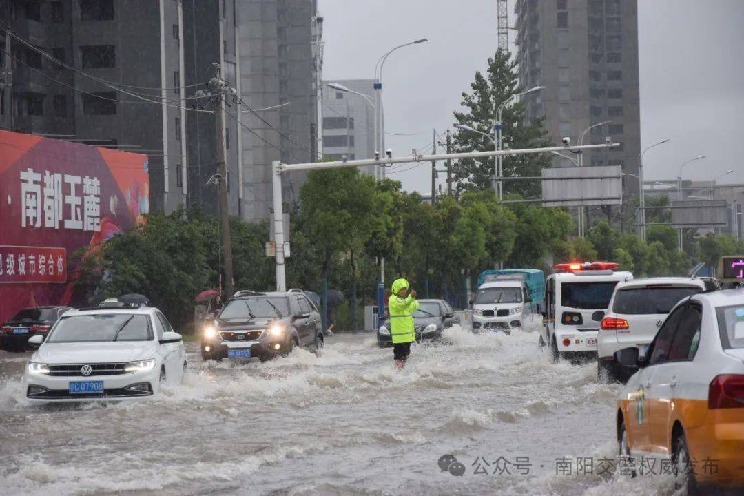 快手直播：澳门一码一肖一特一中2024-雅安雨城: 统筹力量 筑牢城市防汛“安全堤”