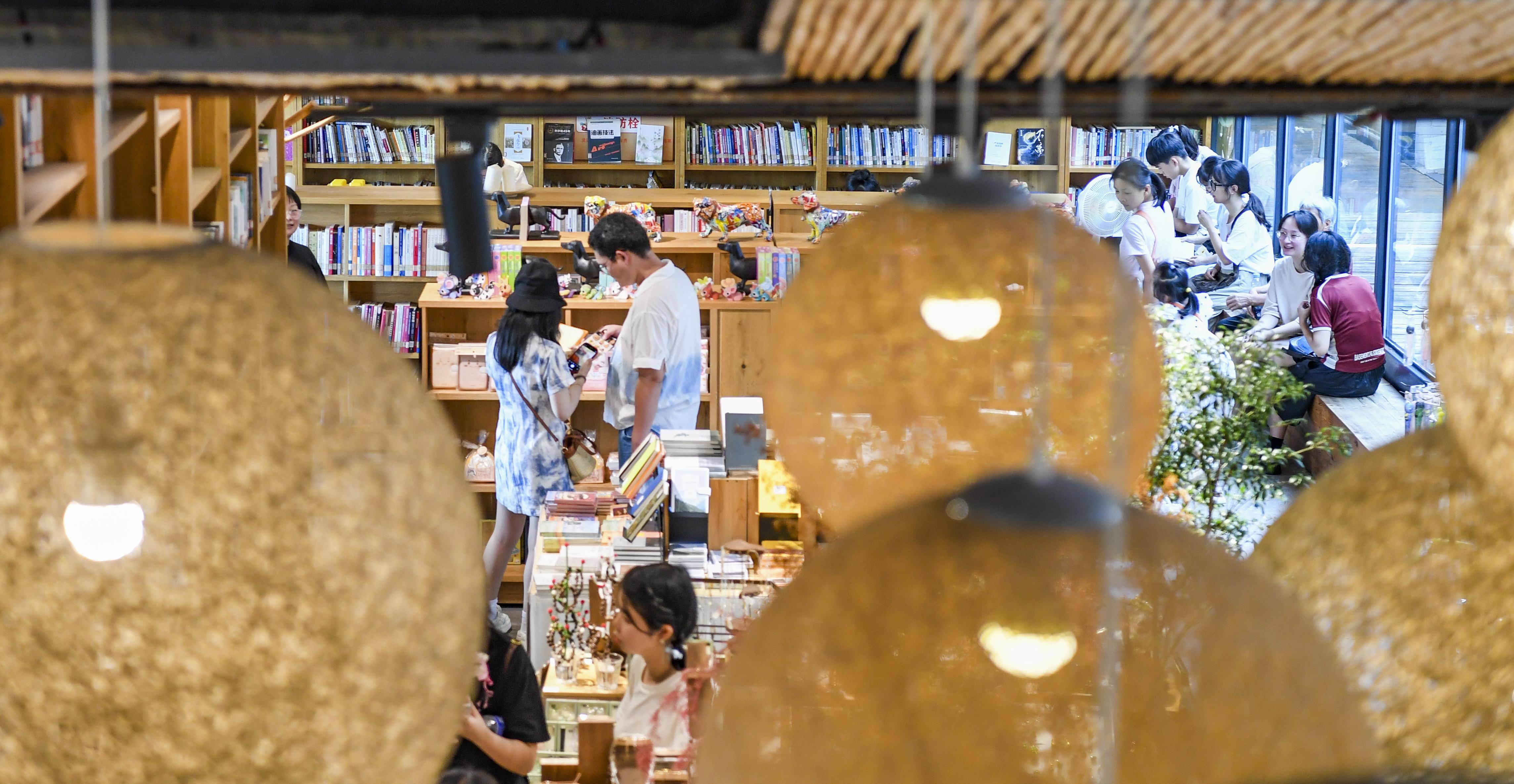 🌸今日【澳门一肖一码100准免费资料】-来张园律动盛夏！参加一场城市花园运动派对！  第5张