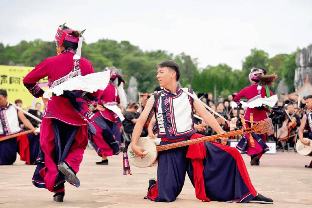 🌸优酷【管家婆一码一肖100中奖】-音乐+文旅， 吴彤黄龄《跟着国乐去旅行》首站走进广东新兴