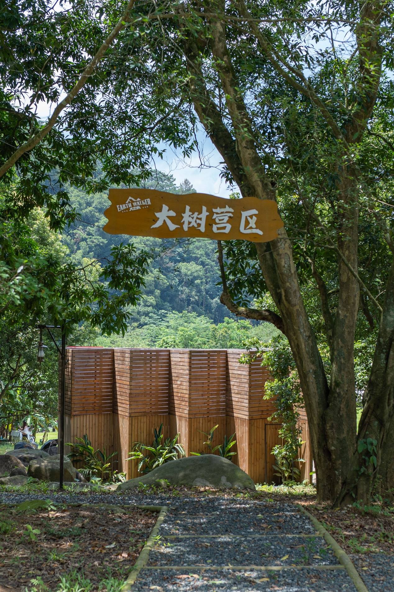 🌸凤凰视频【香港二四六开奖免费资料】-山西贴心的城市，游客免费坐公交，可看到罕见的武则天祠庙  第3张