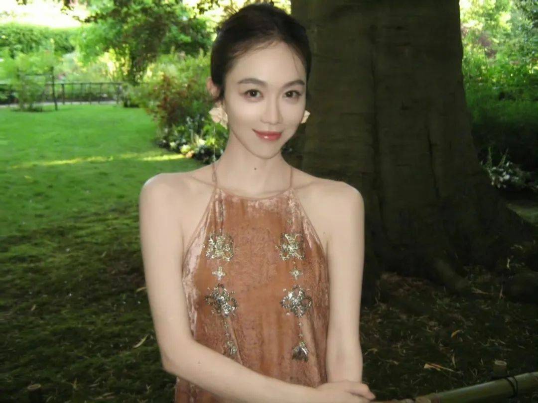 好莱坞在线：澳门六开彩资料查询最新2024年网站-股票行情快报：星辉娱乐（300043）6月20日主力资金净卖出246.26万元  第4张