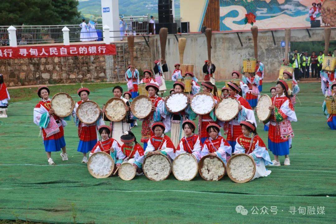 神马：2024澳门正版资料免费大全-纪念郑律成诞辰110周年交响合唱音乐会在哈尔滨举行  第3张