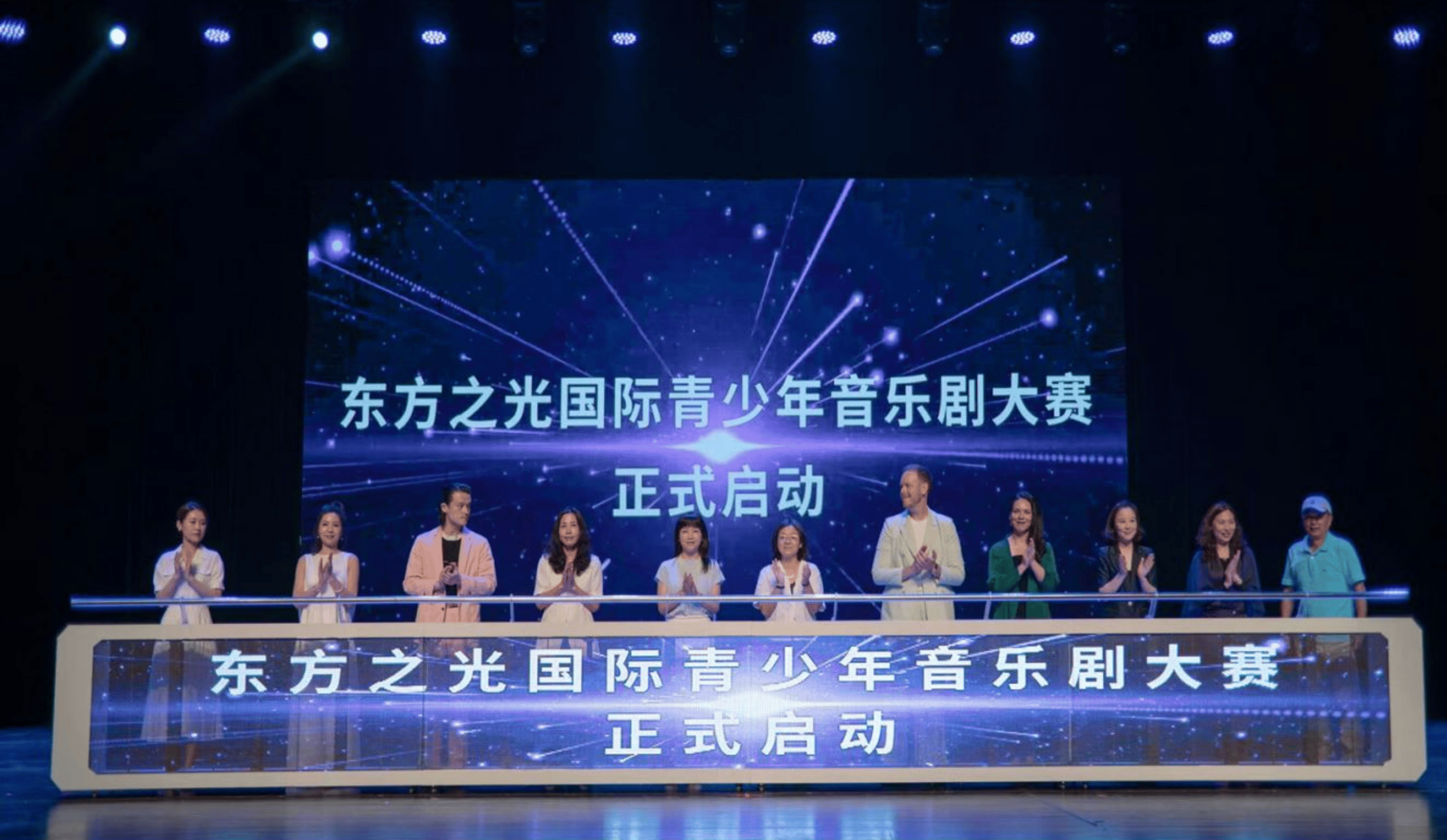 小米：澳门一肖一码100%精准免费-青年华人音乐家“Debut”系列《张浩天：穿越黑白的色彩》在京发行  第6张