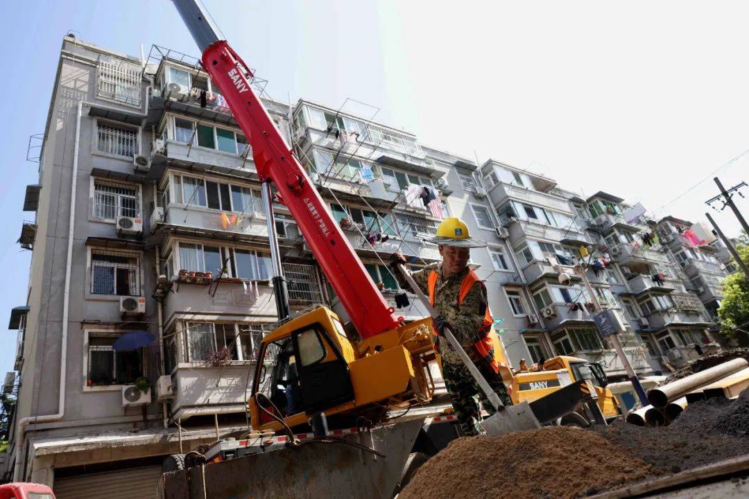 神马：澳门一码一码100准确-广州典实、佛山刀锋、深圳碧波获第13届城市冠军杯前三名  第2张