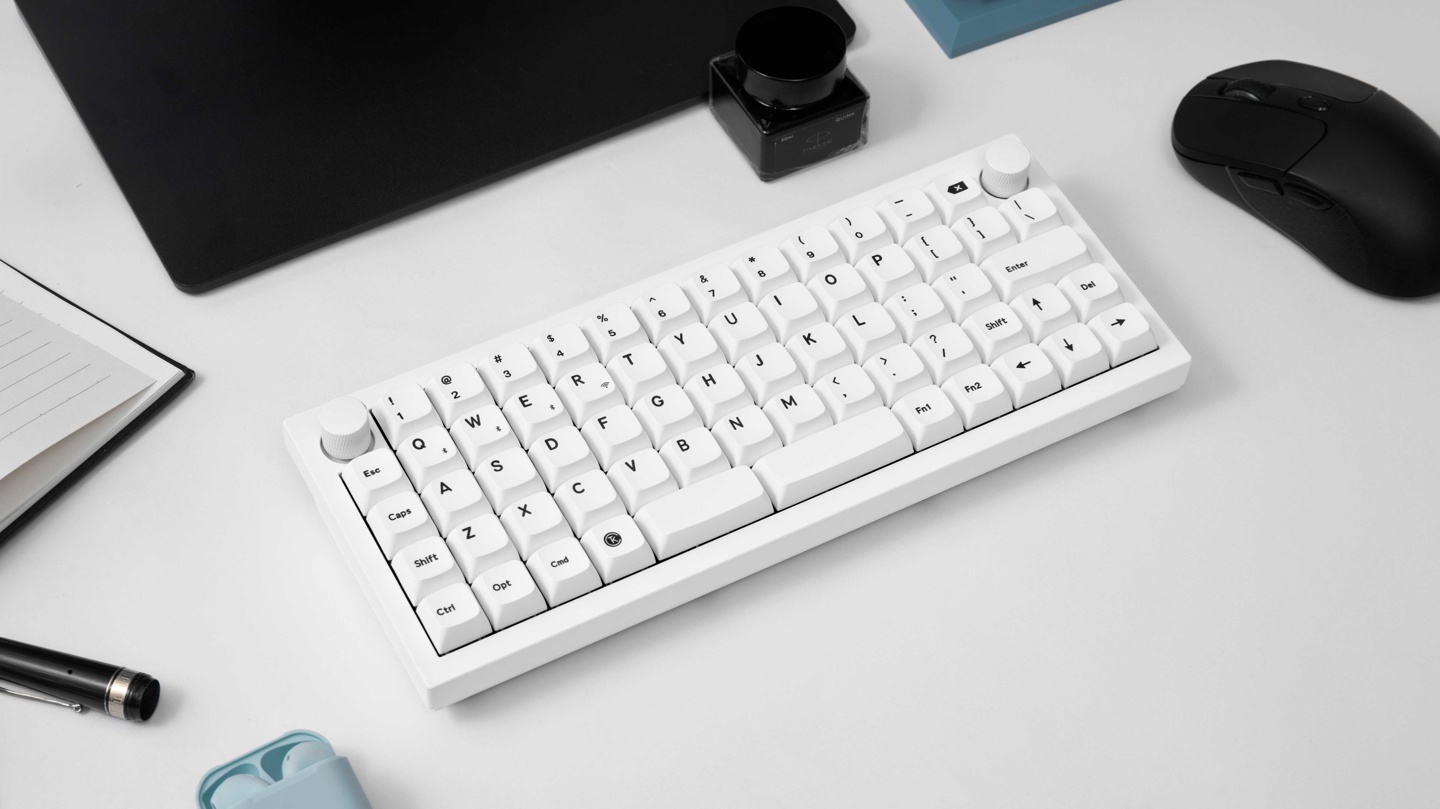 Keychron 海外推出 Q15 Max 机械键盘：Ortholinear 紧凑布局，189 美元起